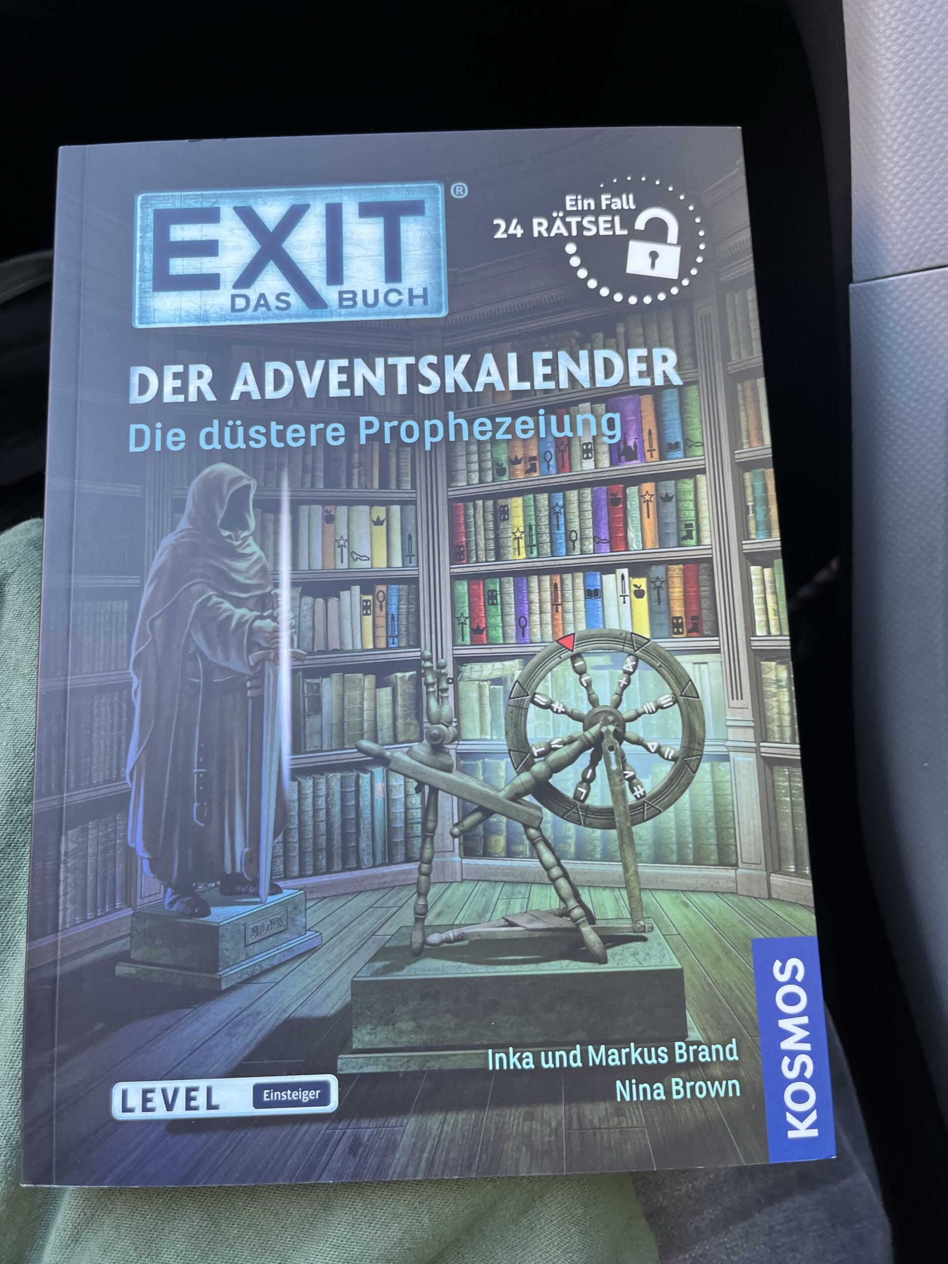 EXIT - Das Buch: Der Adventskalender - Die düstere Prophezeiung